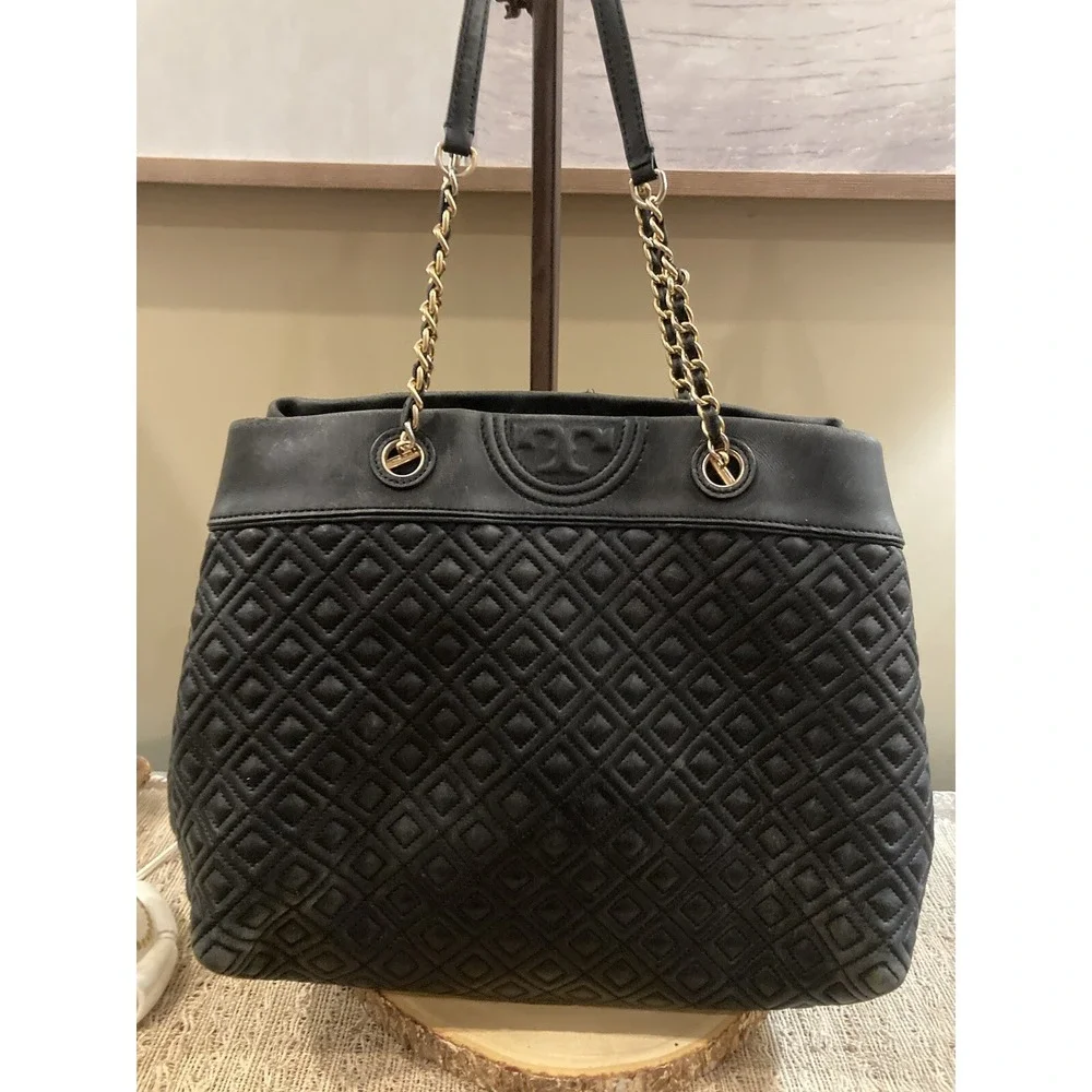 TORY BURCH QUILTED‎ FLEMING BLACK CHAIN TOTE BAG PURSE
